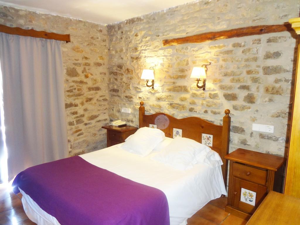 Hotel La Vega Alcalá de la Selva Exteriör bild