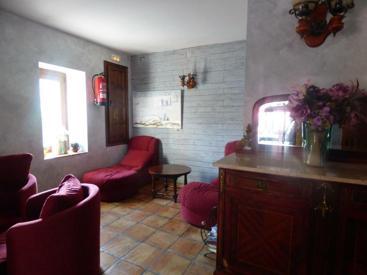 Hotel La Vega Alcalá de la Selva Exteriör bild